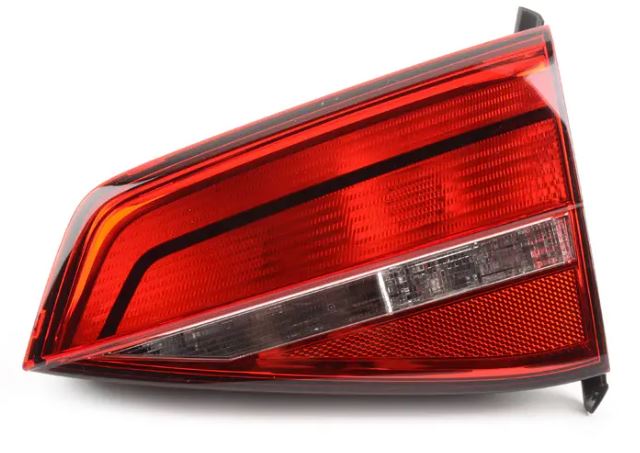 FARO TRASERO INTERNO DER. -TYC-