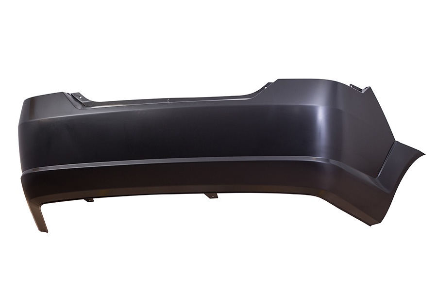 PARAGOLPE TRAS. NEGRO LISO (SEDAN)