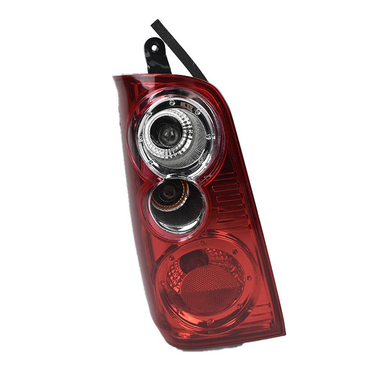 FARO TRASERO IZQ.