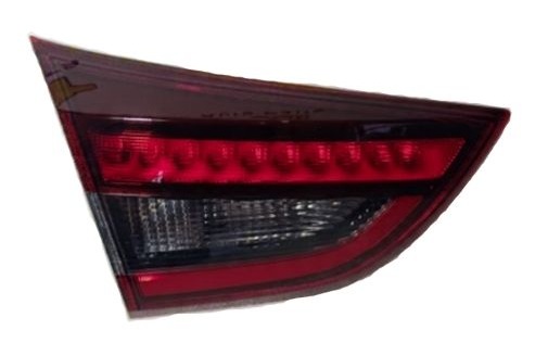 FARO TRASERO INTERNO IZQ.