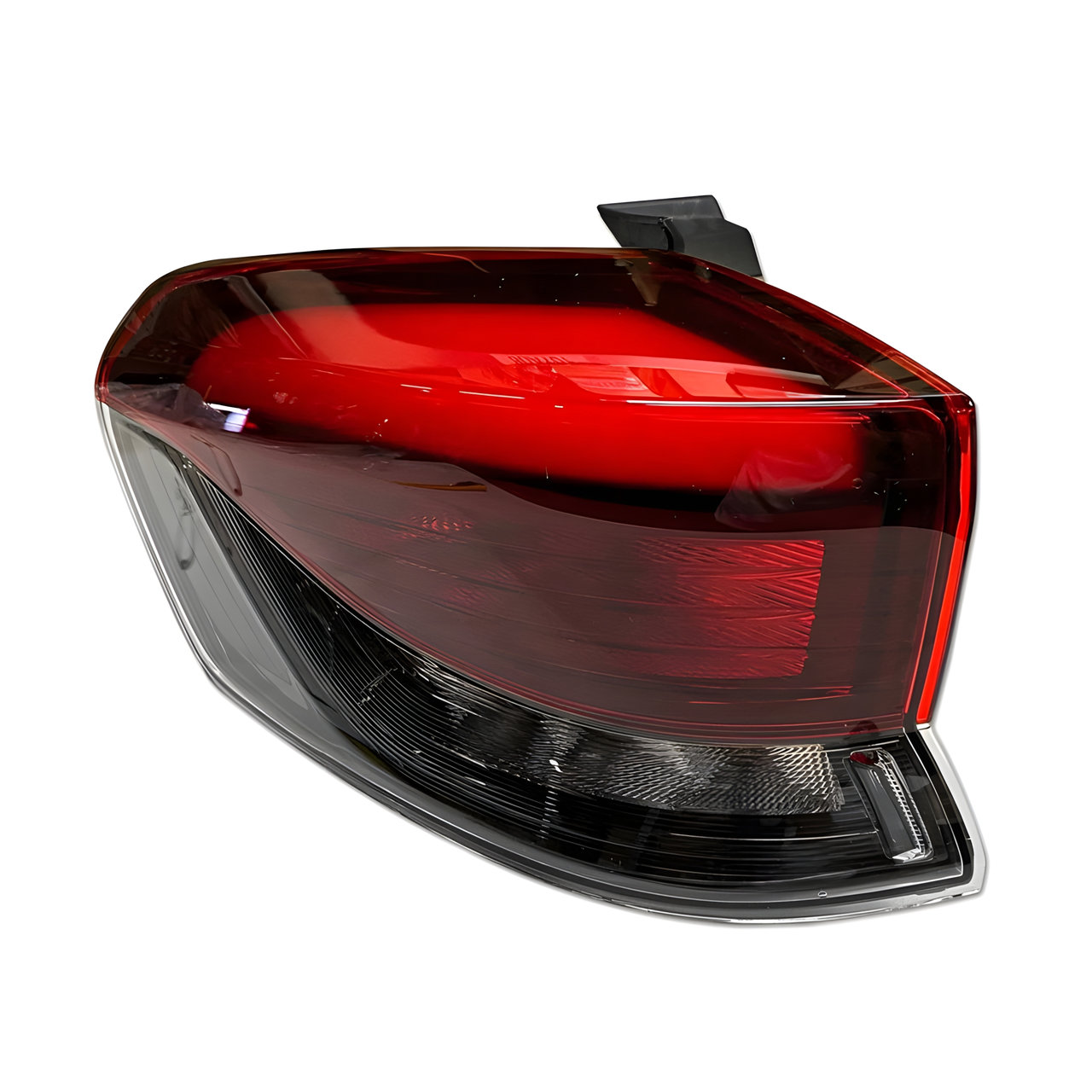 FARO TRASERO EXTERNO IZQ.
