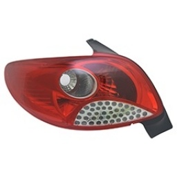 FARO TRASERO IZQ. MARCHA ATRS CROMADA (HATCH-BACK) -TYC-
