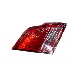 FARO TRASERO INTERNO IZQ.