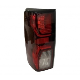 FARO TRASERO IZQ.