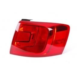 FARO TRASERO EXTERNO DER. SE�ALERO ROJO -TYC-