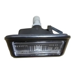 FARO MATRICULA IZQ./DER. PARAGOLPE TRAS. -ORIGINAL-