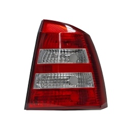 FARO TRASERO DER. (SEDAN)