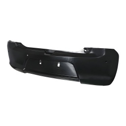 PARAGOLPE TRAS. NEGRO LISO C/AGUJERO SENSOR -ORIGINAL-
